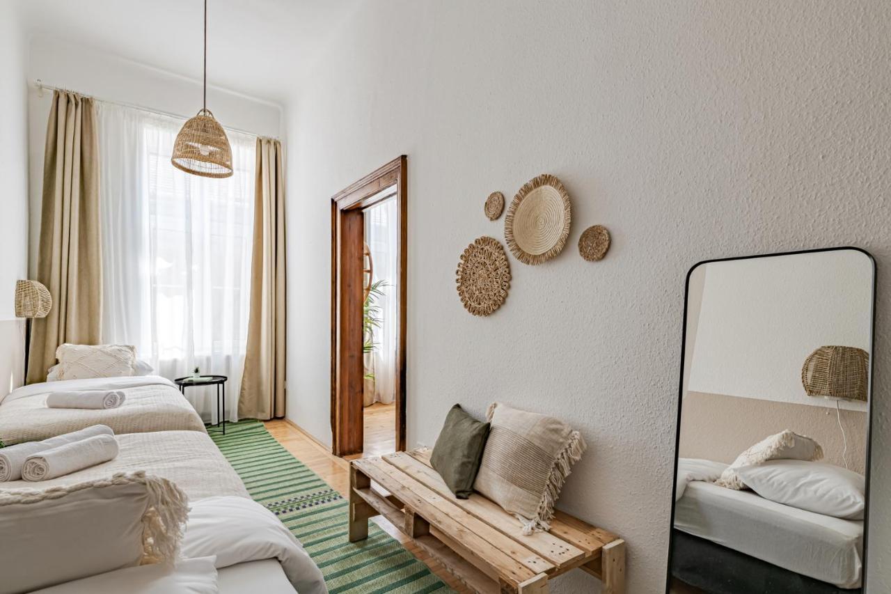 Blue Peace Downtown Apartment Budapest Exterior photo